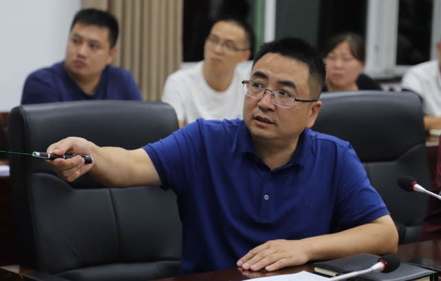 市长杨凯会议指出,邵女坪3a级景区旅游基础设施项目要按照昭通市委市
